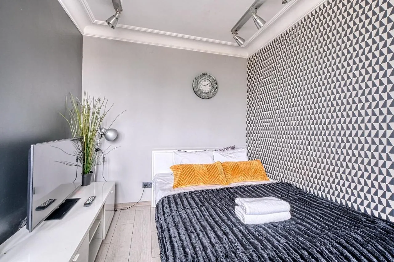 Little Home Apartments Warsaw